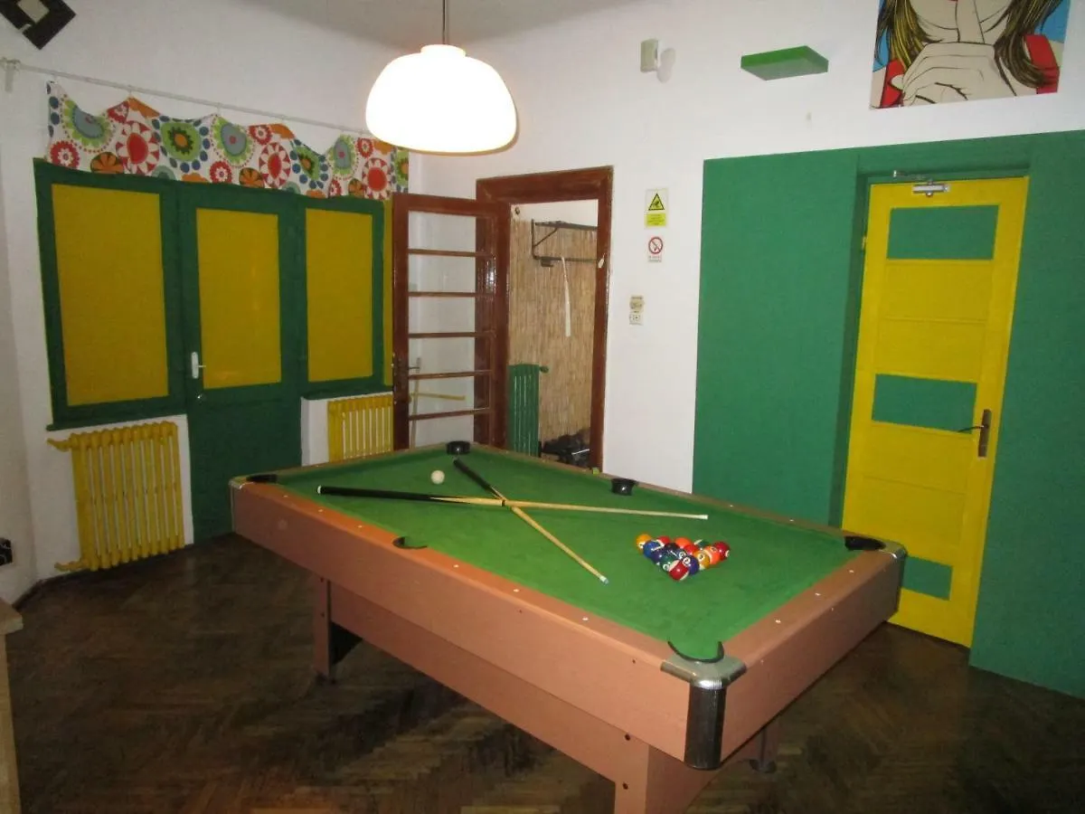 The Cozyness Hostel Bukarest 0*,